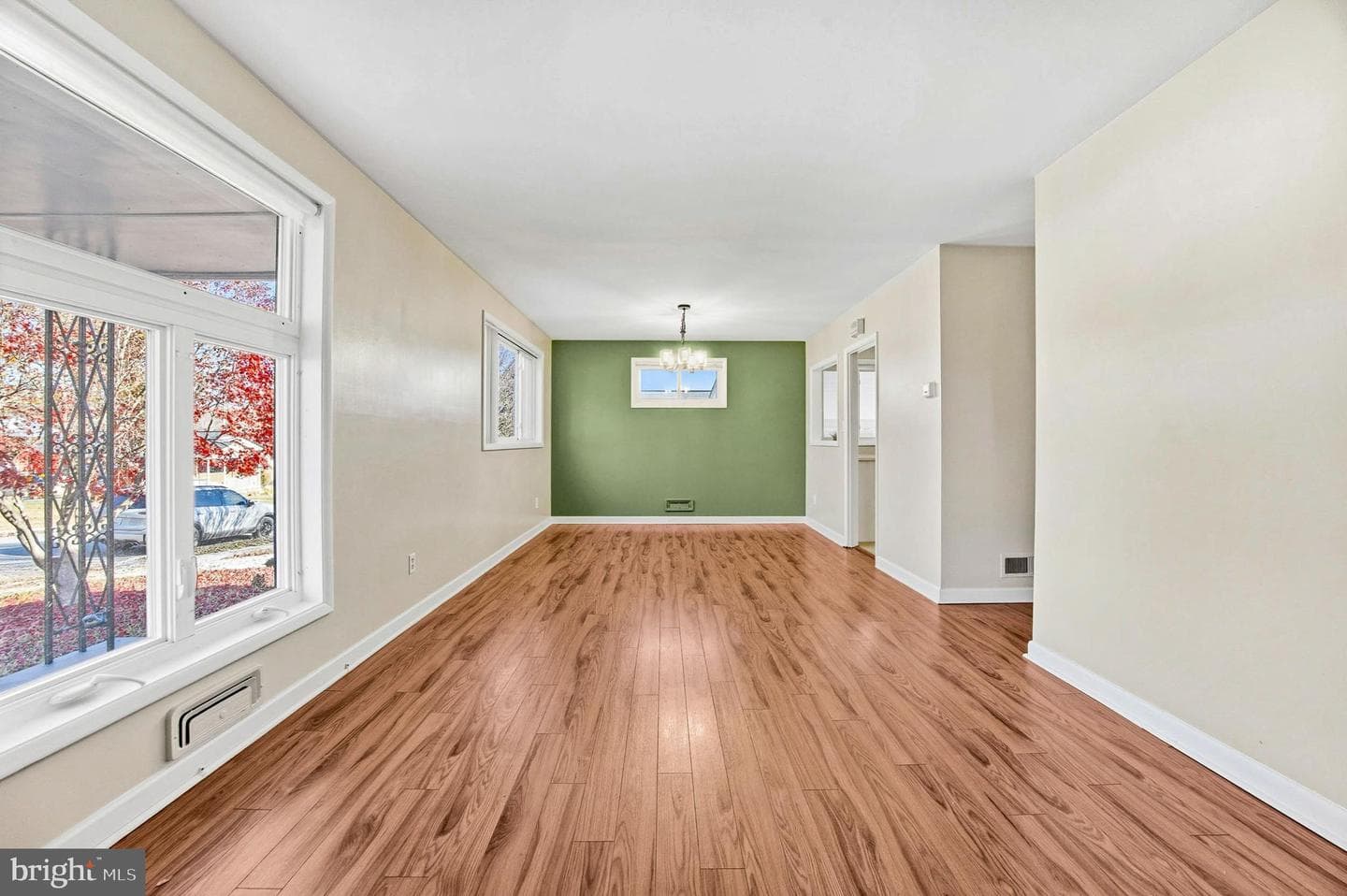 57 Gerard Avenue photo 12