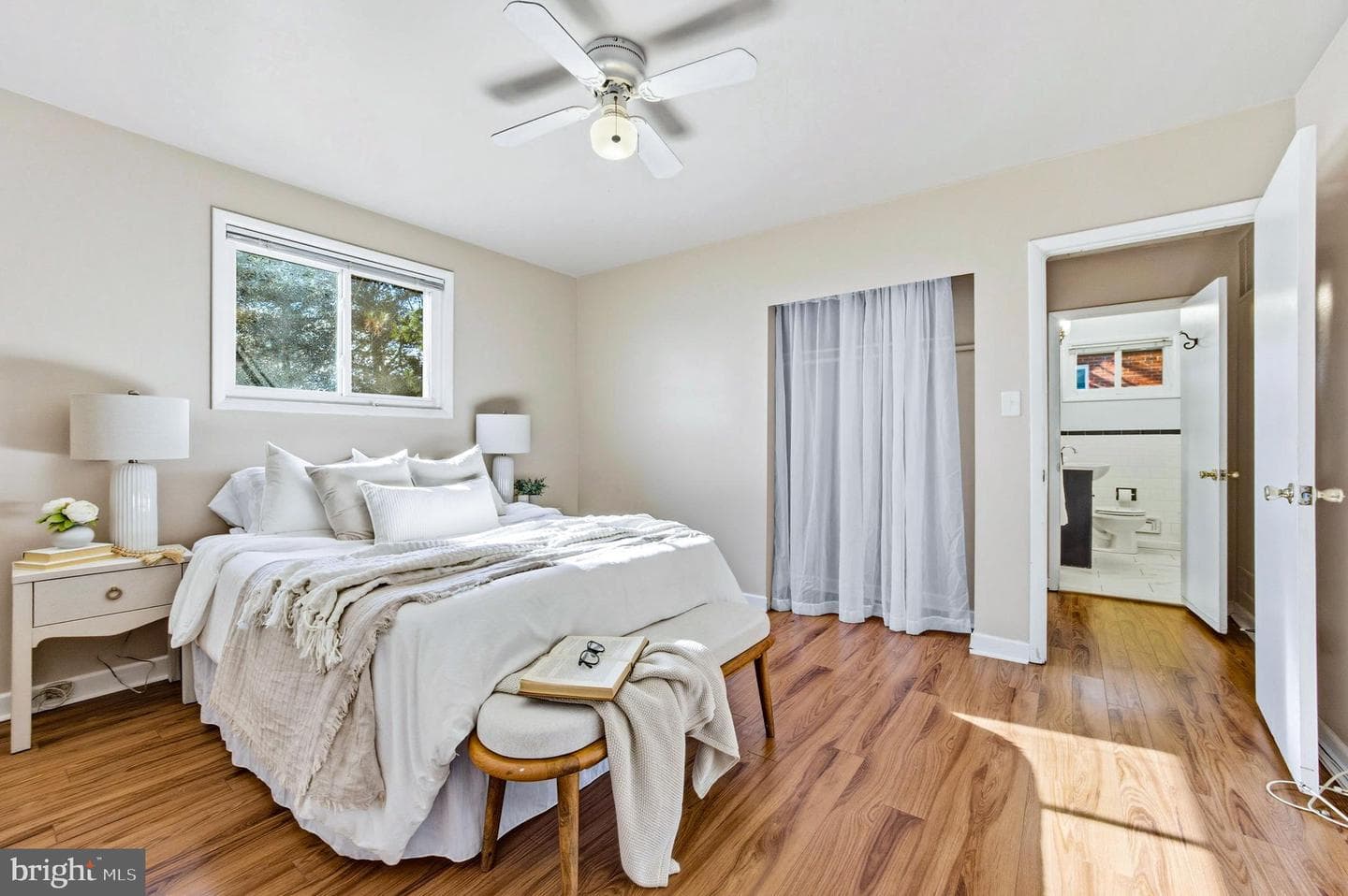 57 Gerard Avenue photo 25