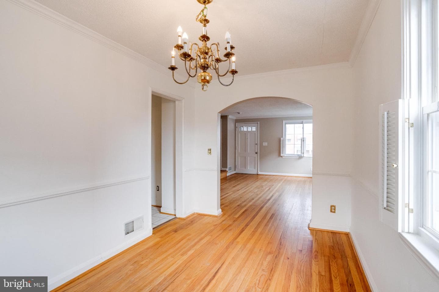 7455 Manchester Road photo 12