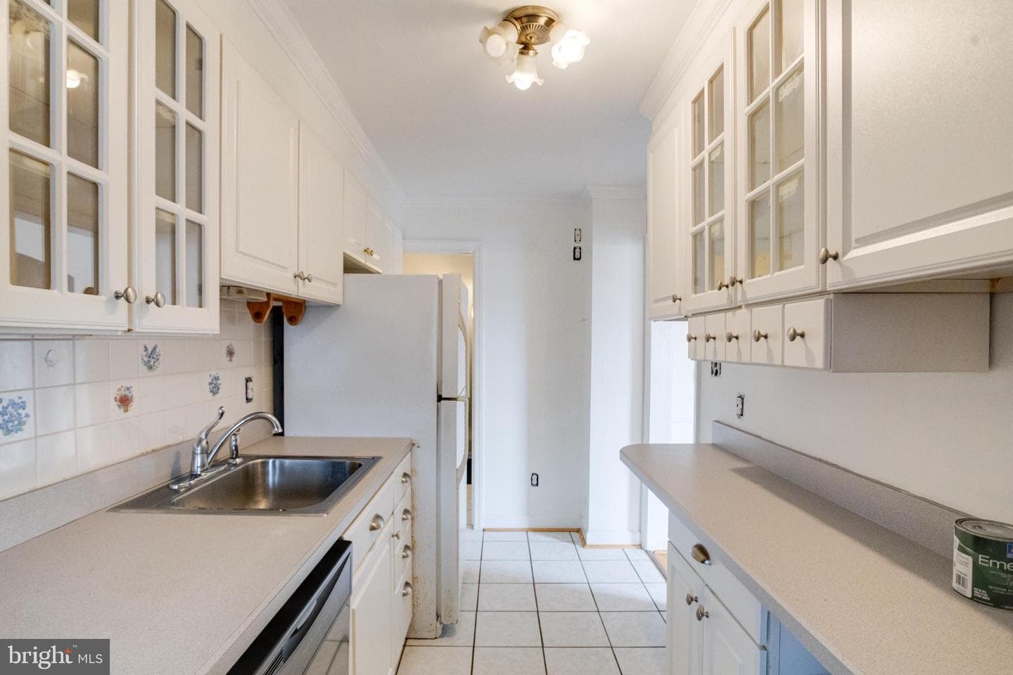 7455 Manchester Road photo 16