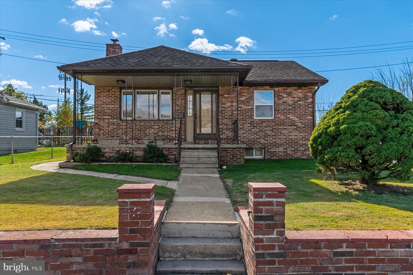 45 Chandelle Road photo 5
