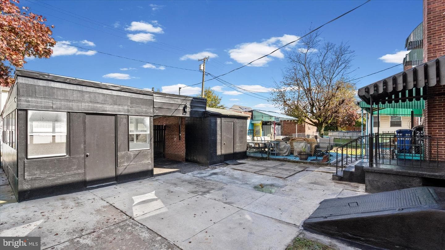 2529 Liberty Parkway photo 44