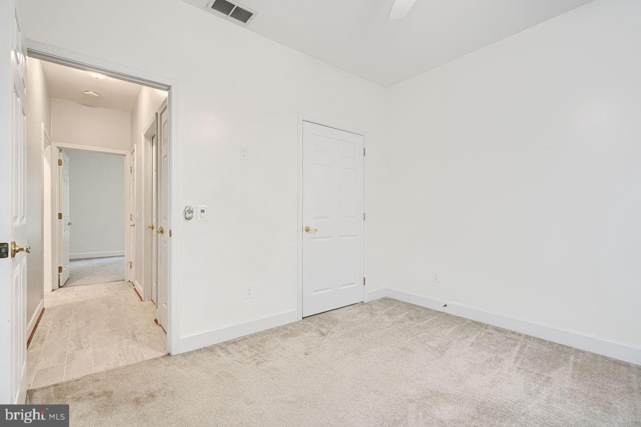 906 Susquehanna Ave photo 54