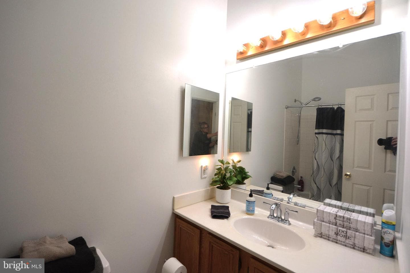 4701 Wainwright Circle photo 20