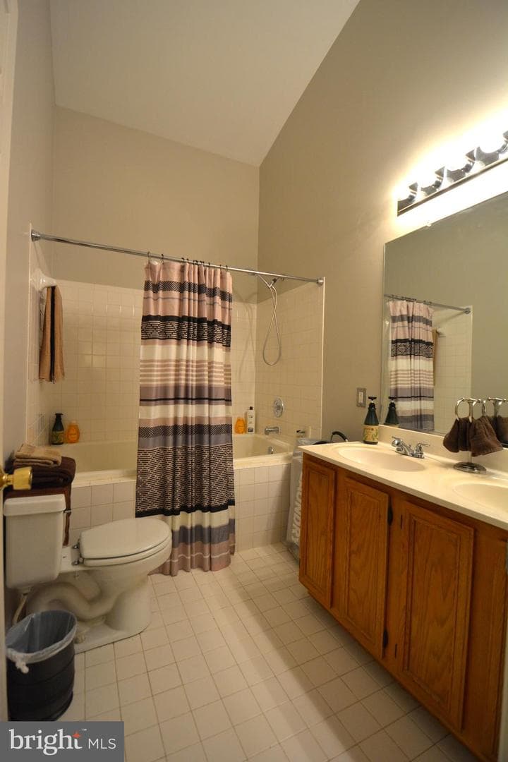 4701 Wainwright Circle photo 21