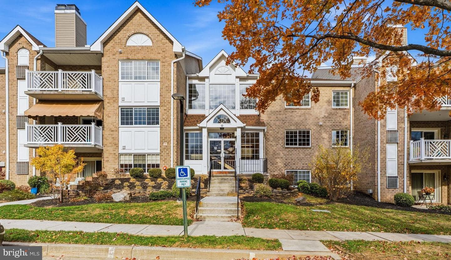 10 Bandon Court #301