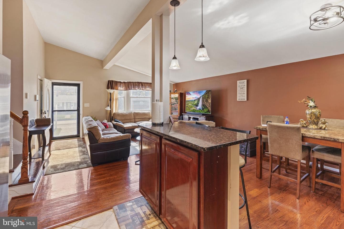 4814 Old Court Road photo 22