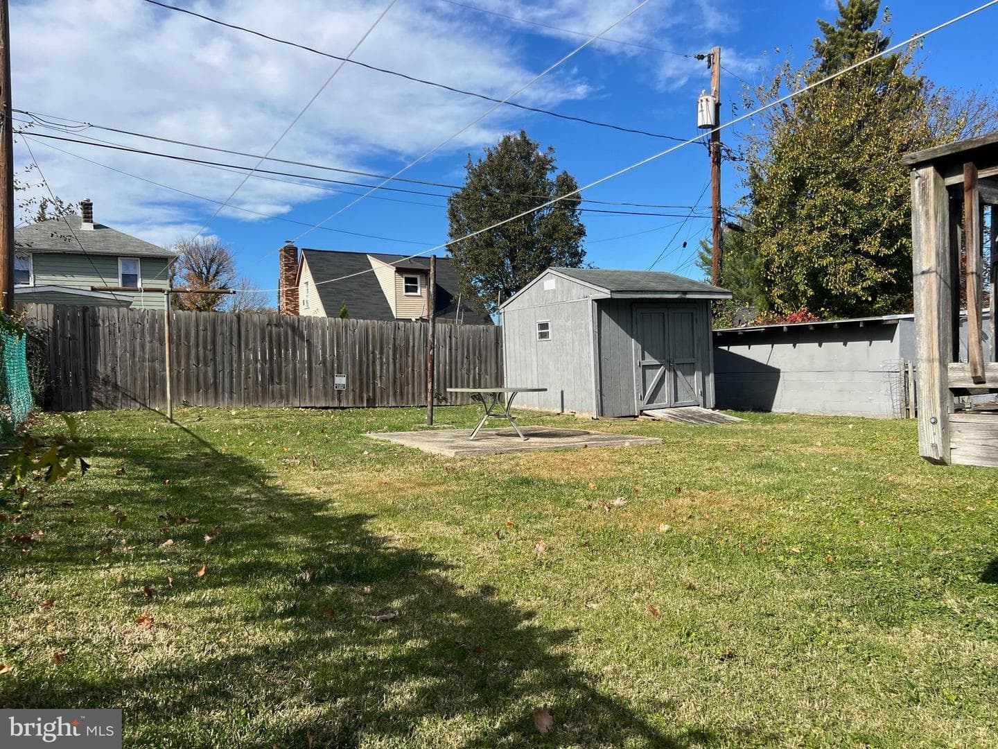 3204 Elizabeth Avenue photo 3