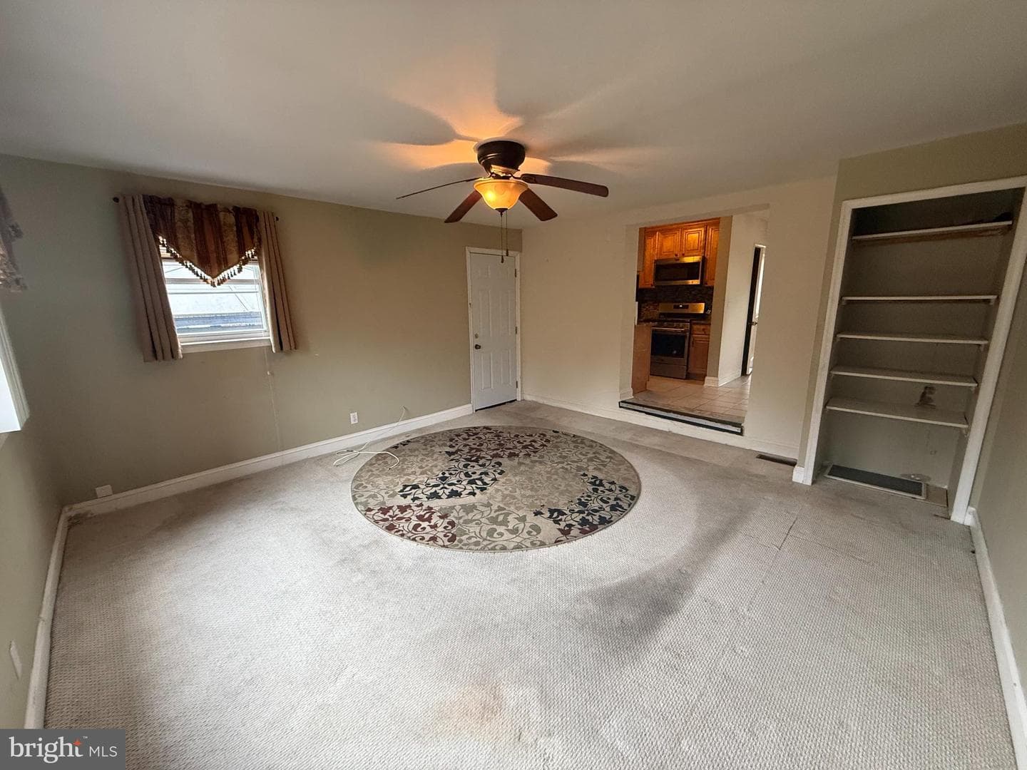 3735 Sylvan Drive photo 9