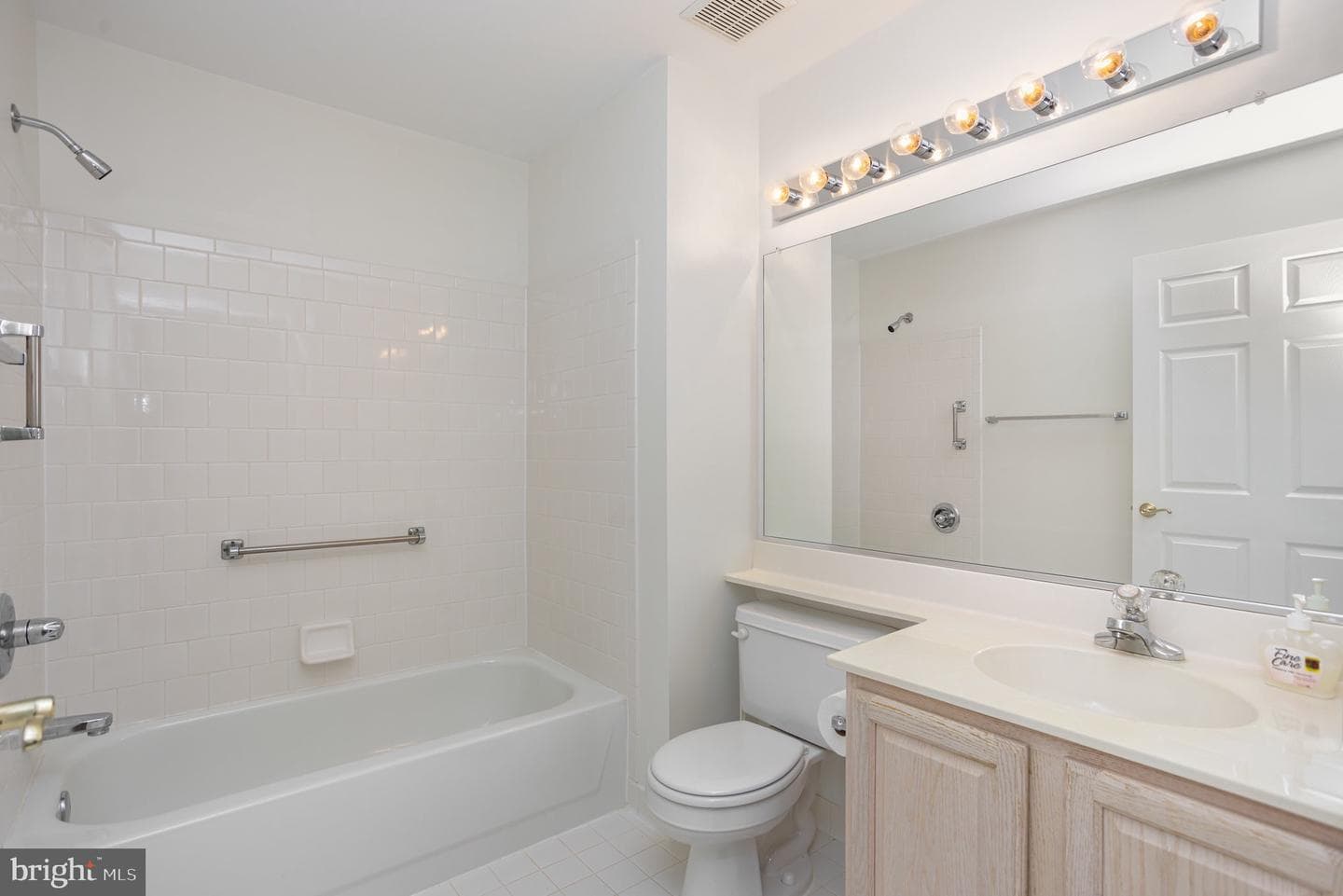 3901 Darleigh #c photo 15