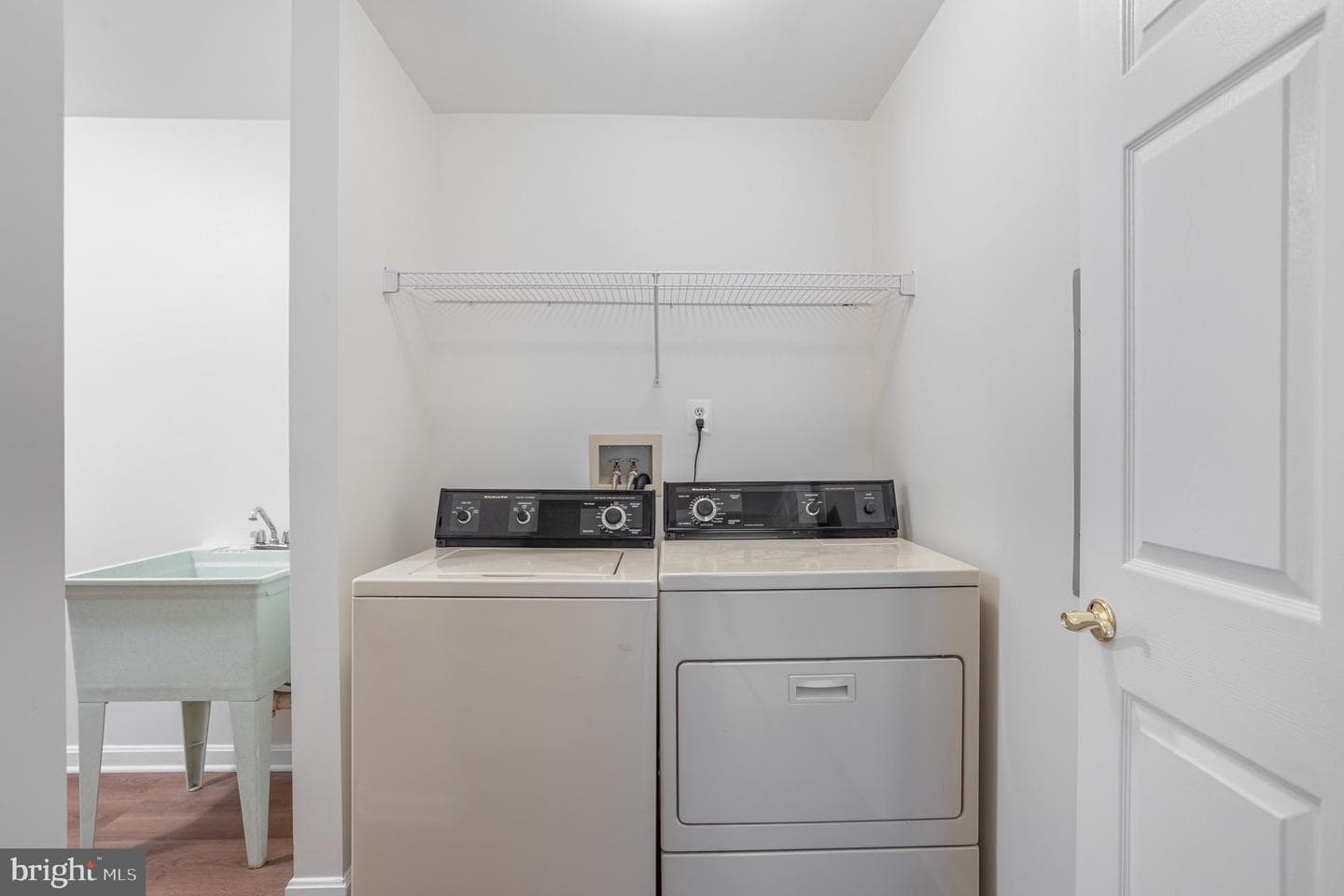 3901 Darleigh #c photo 19