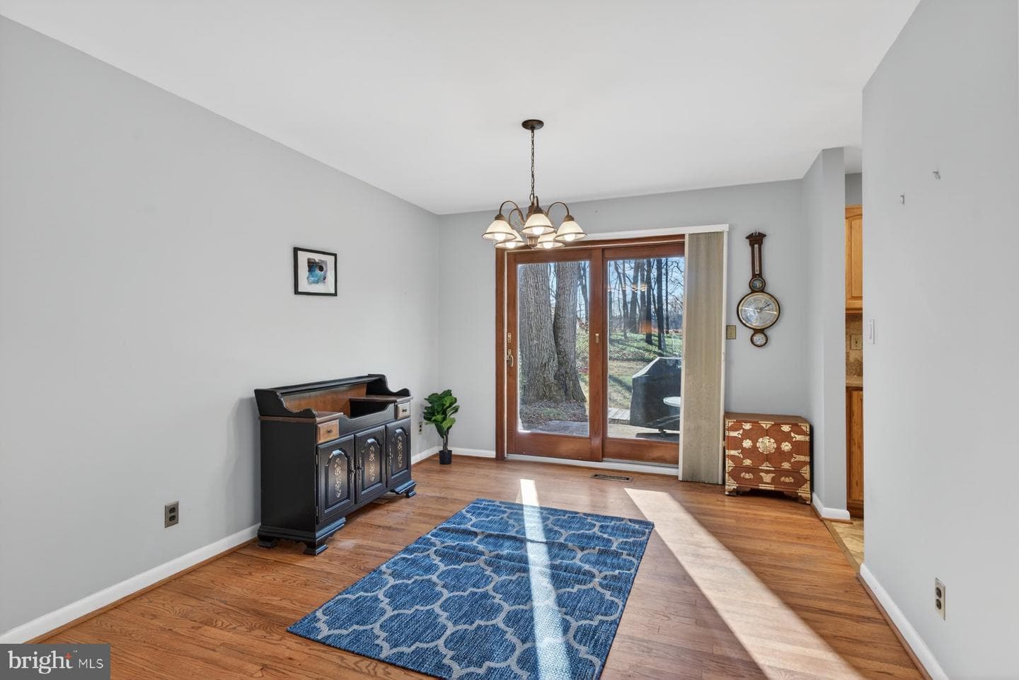 1015 Nicodemus Road photo 10