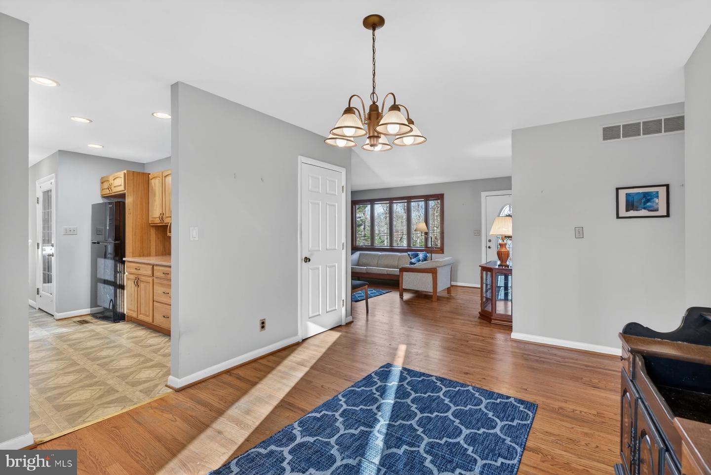 1015 Nicodemus Road photo 8