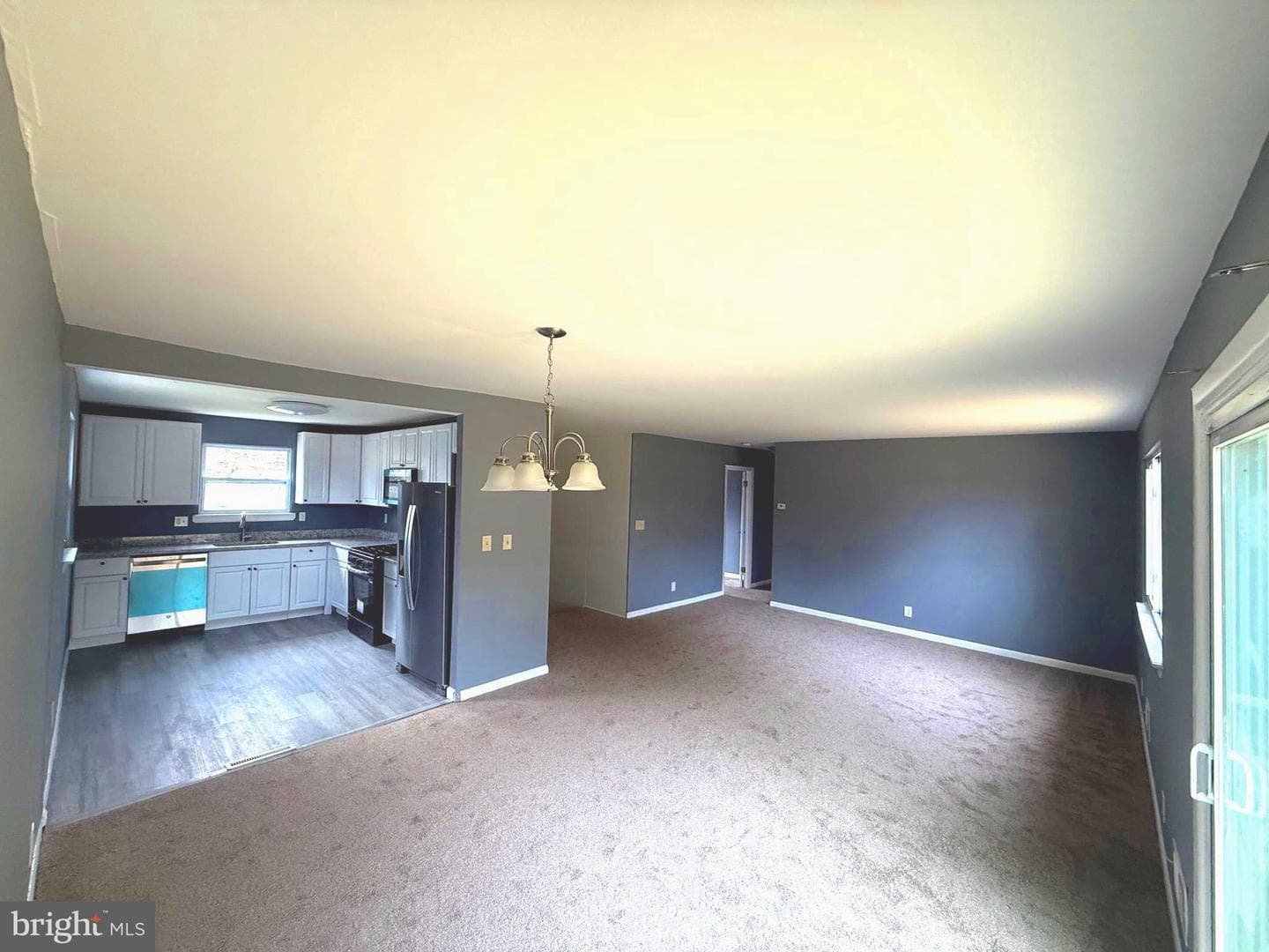 3805 Terka Circle photo 2
