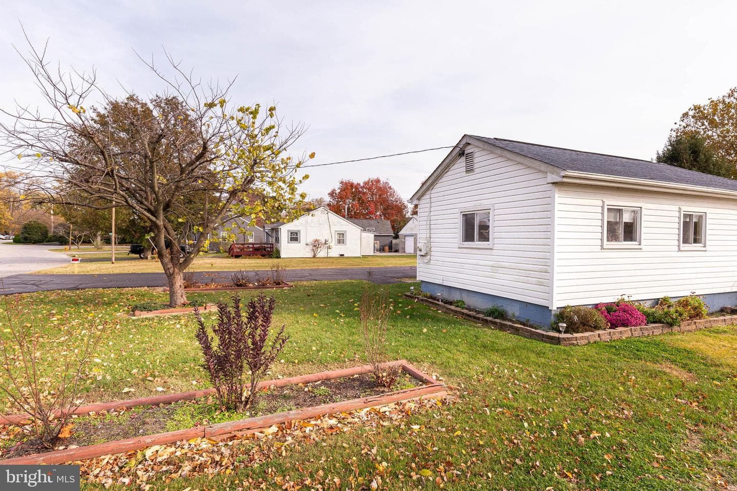 7231 Greenbank Road photo 13