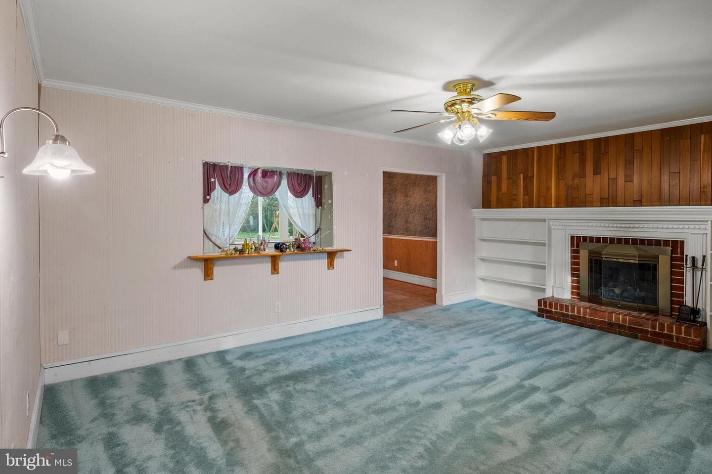2305 Rockwell Avenue photo 5