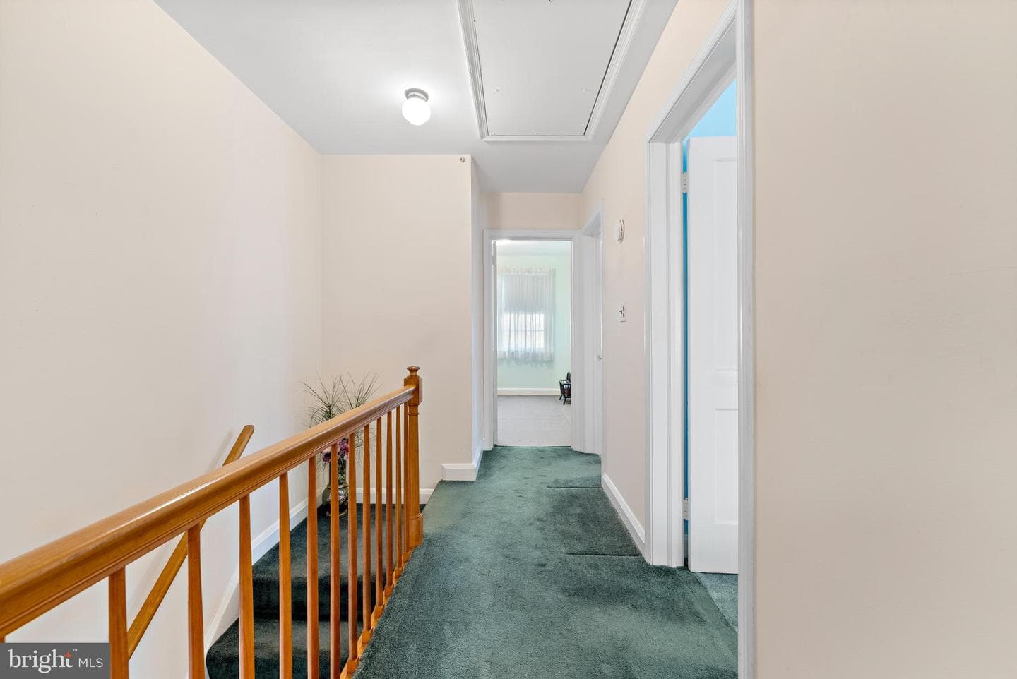 8 Winthrop Court photo 11