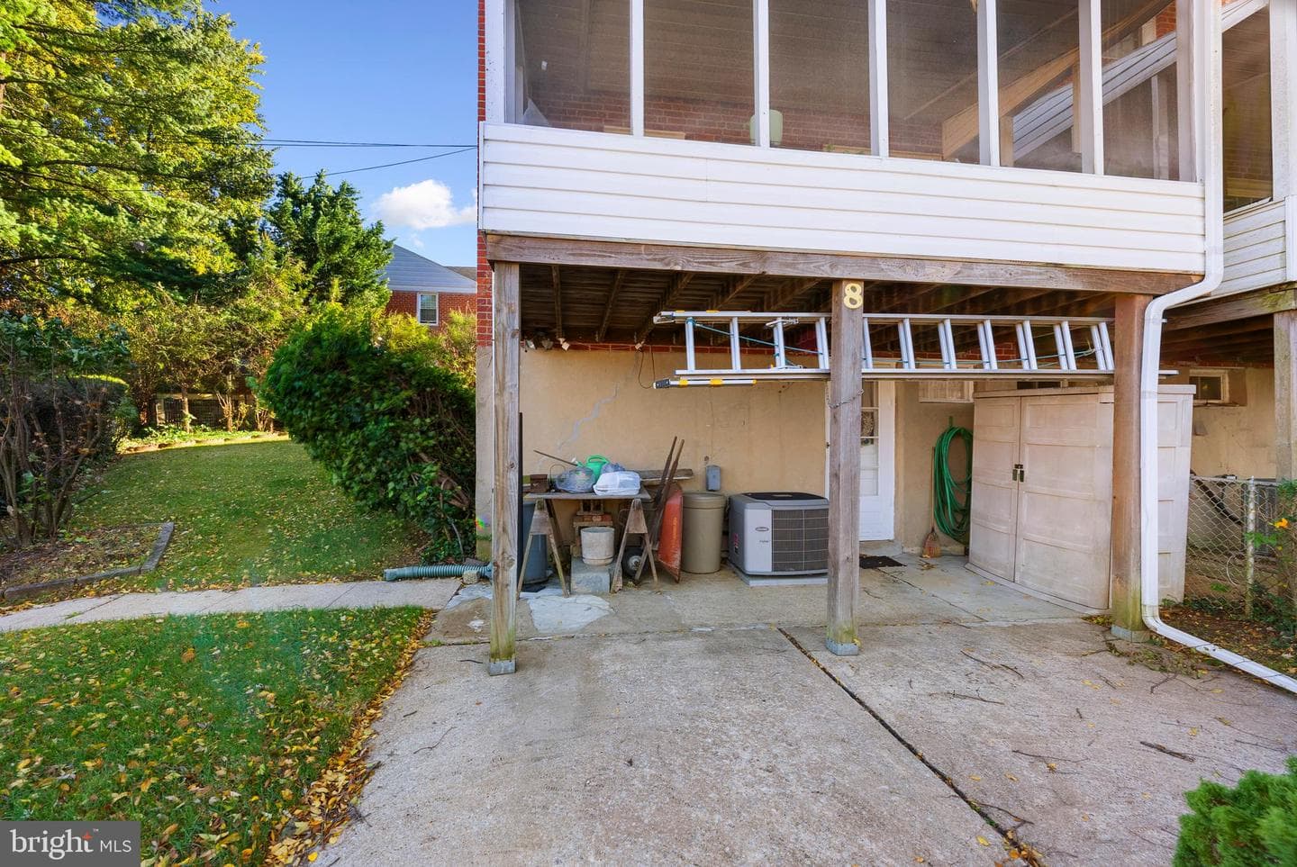 8 Winthrop Court photo 28