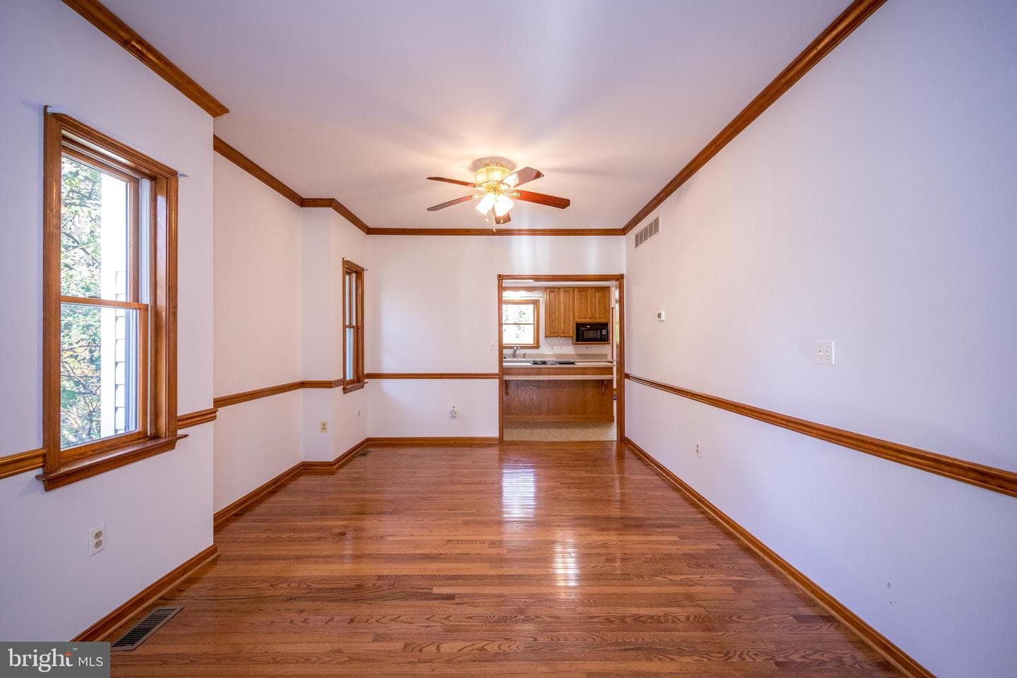 20 Glade Avenue photo 5