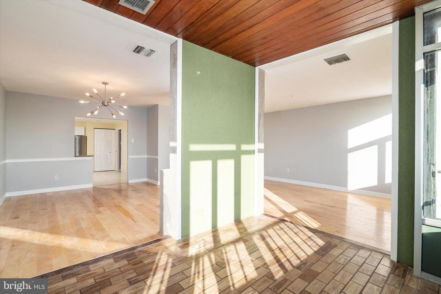 28 Allegheny Avenue #2710 photo 15