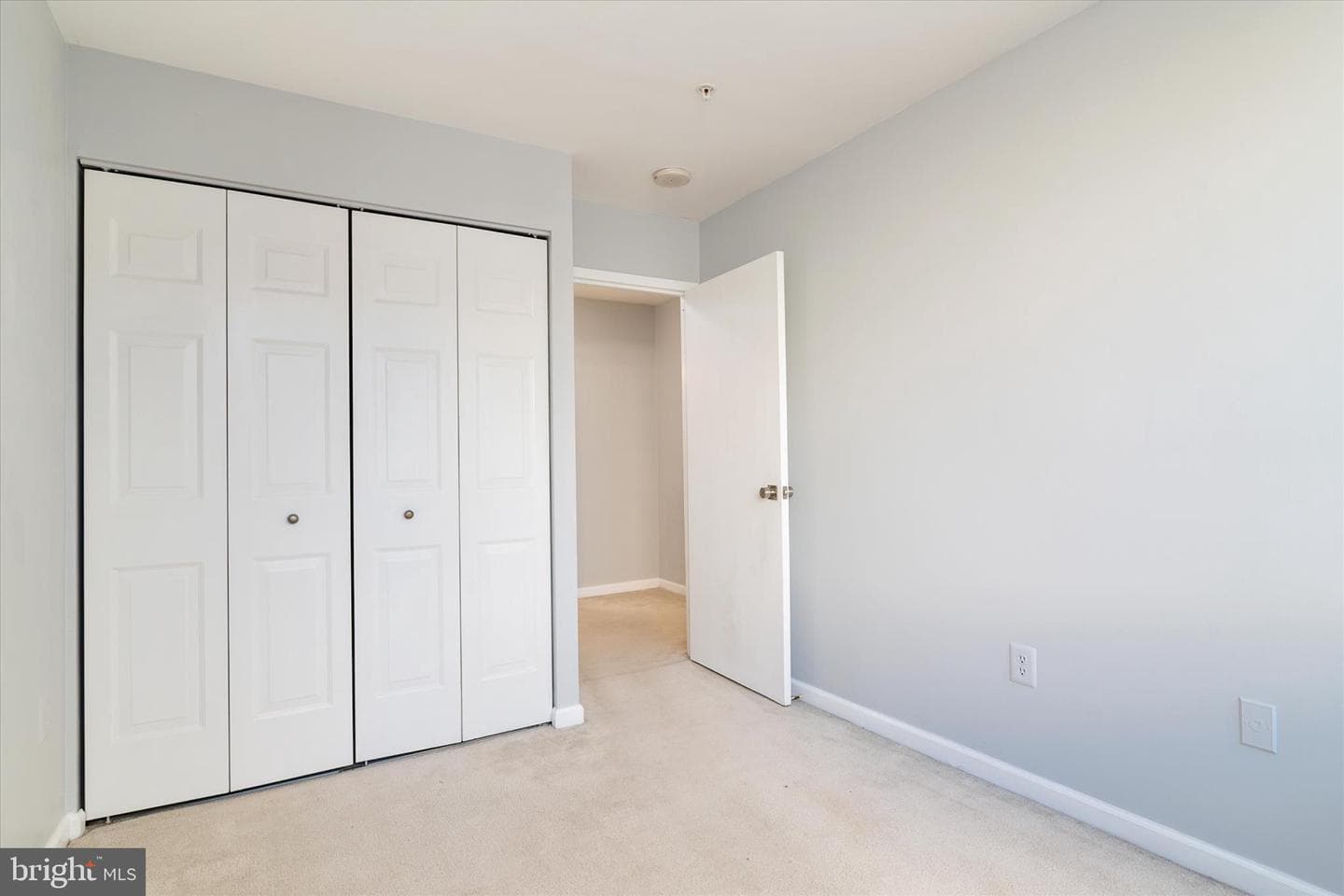 28 Allegheny Avenue #2710 photo 22