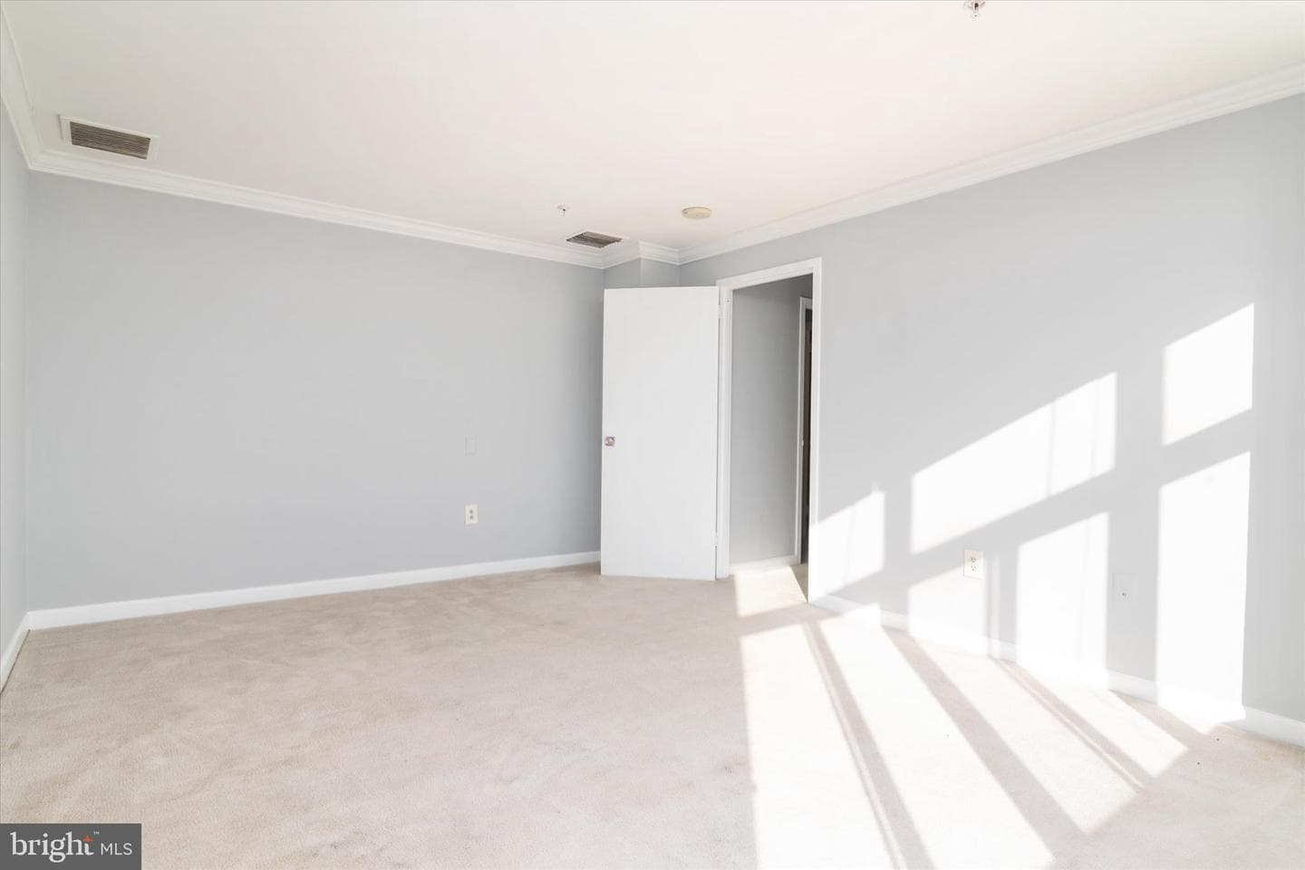 28 Allegheny Avenue #2710 photo 25
