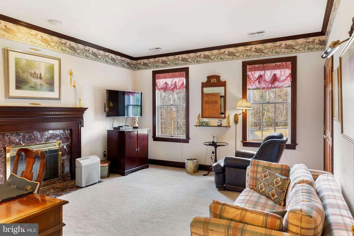 11 Glenberry Court photo 32