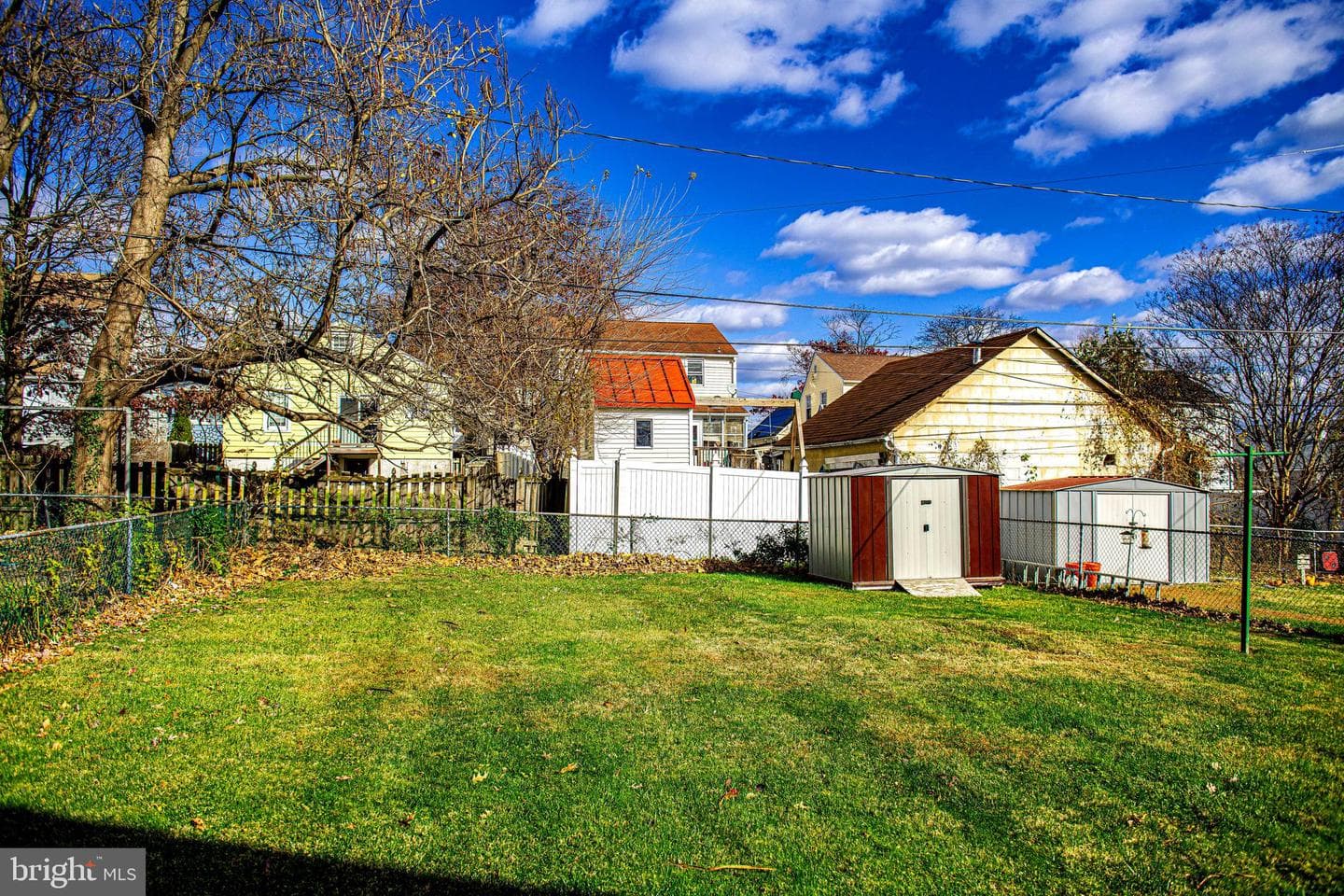 2808 Emerald photo 34