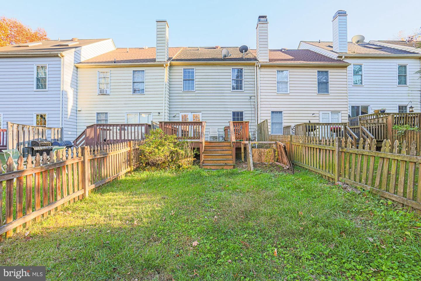 8 Greenshire Lane photo 29