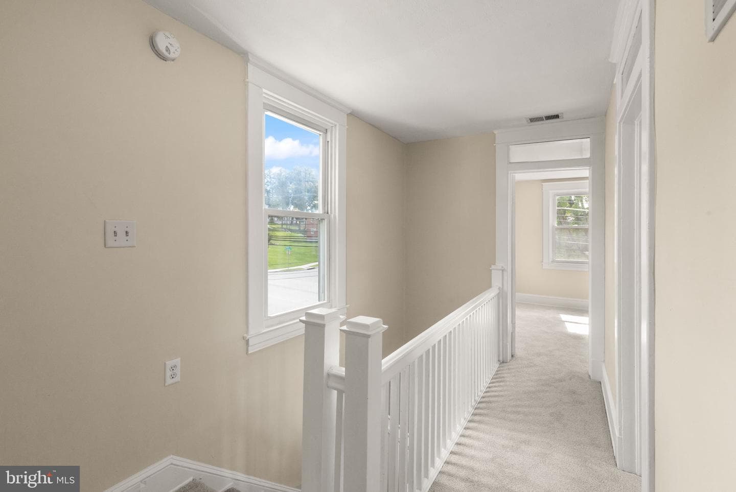 240 Burke Avenue photo 19