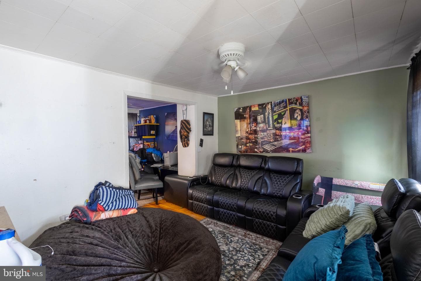 35 Kinship Road photo 3
