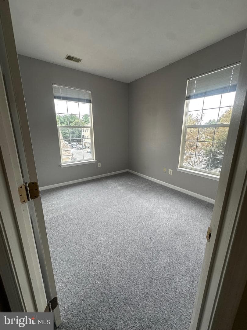 5002 Hollington Drive #301 photo 19