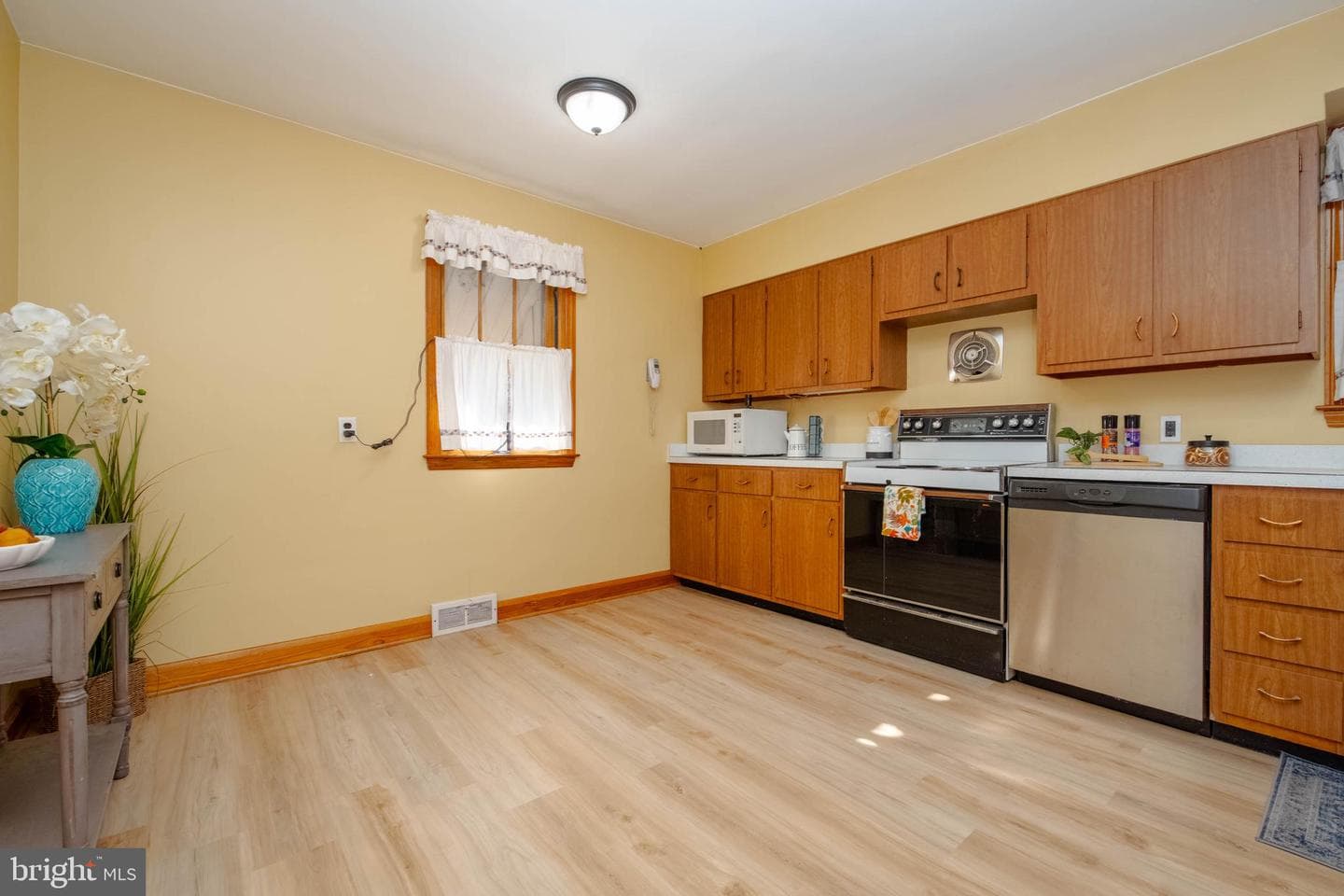 10645 Davis Avenue photo 15