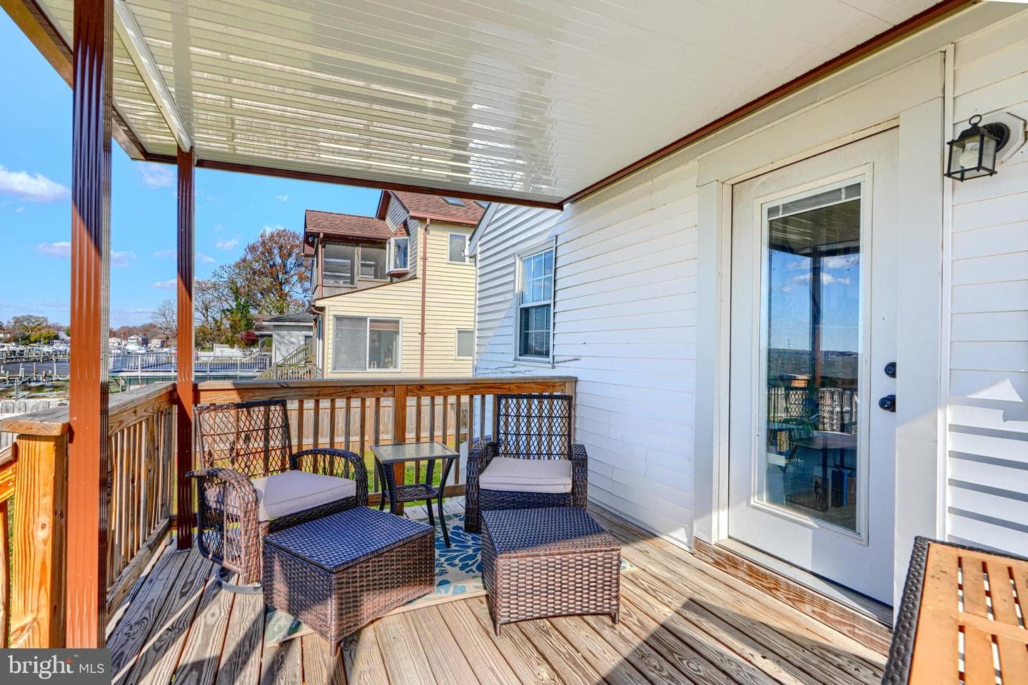 1132 E Riverside photo 47