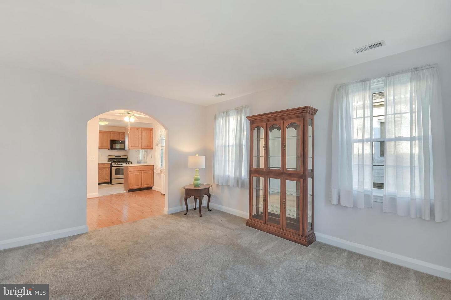 5533 Hutton Avenue photo 2