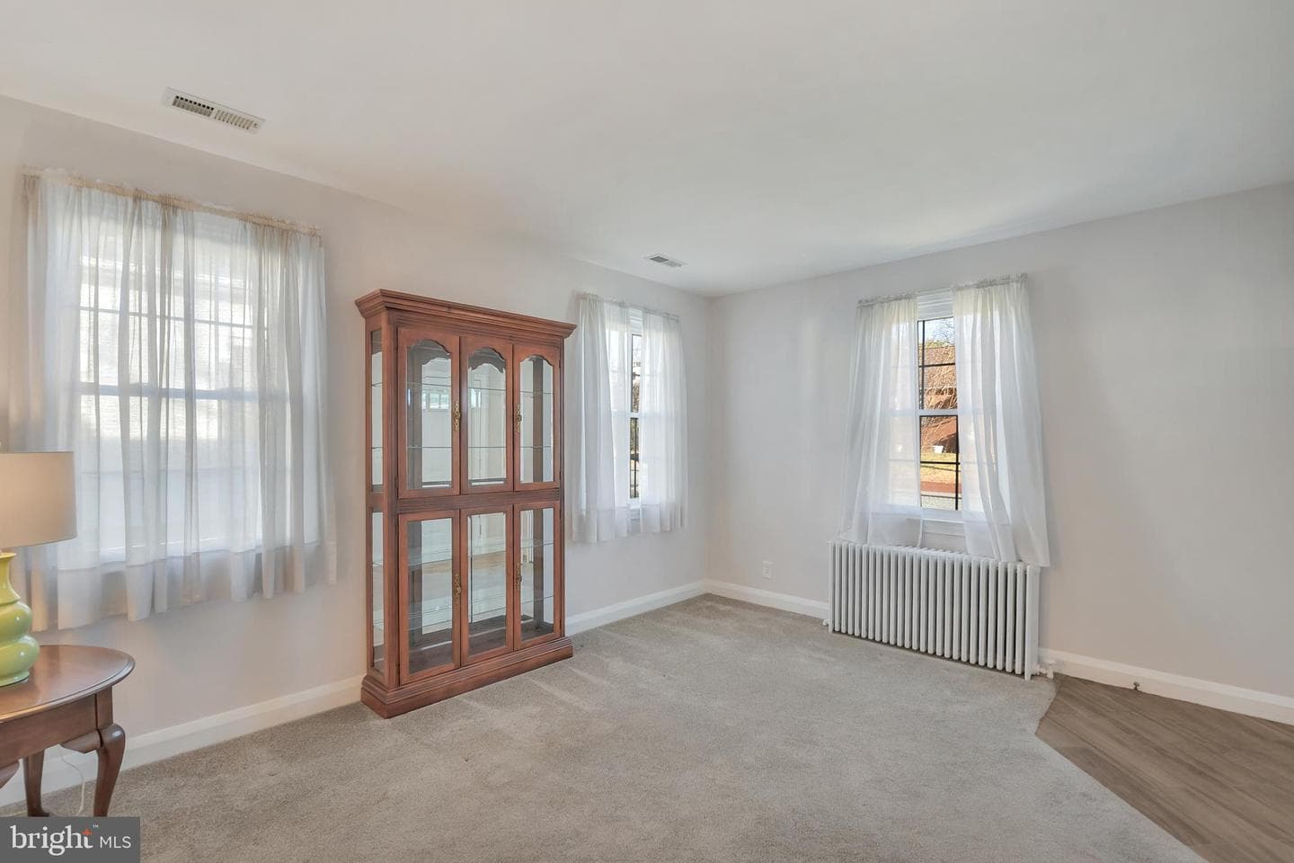 5533 Hutton Avenue photo 3