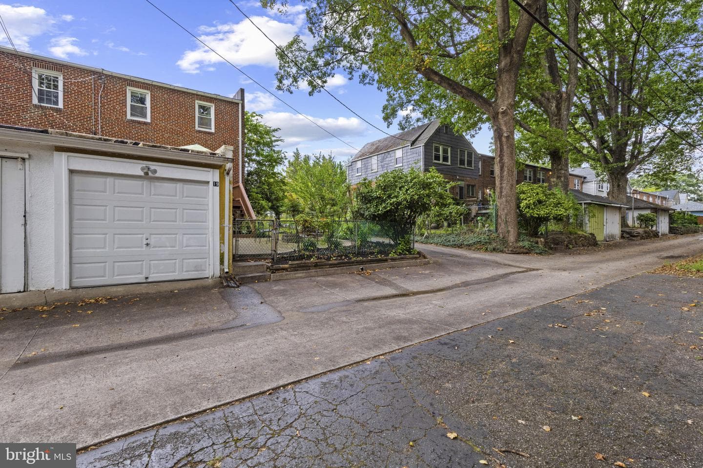 19 Somerset Road photo 37