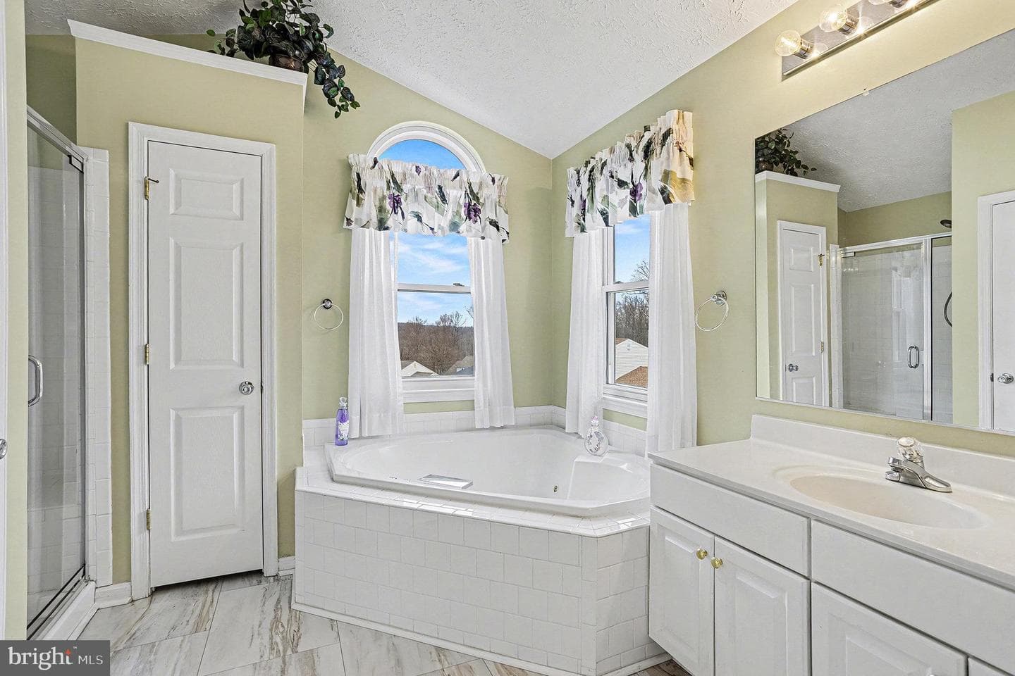 22 Oaksylvan Way photo 18