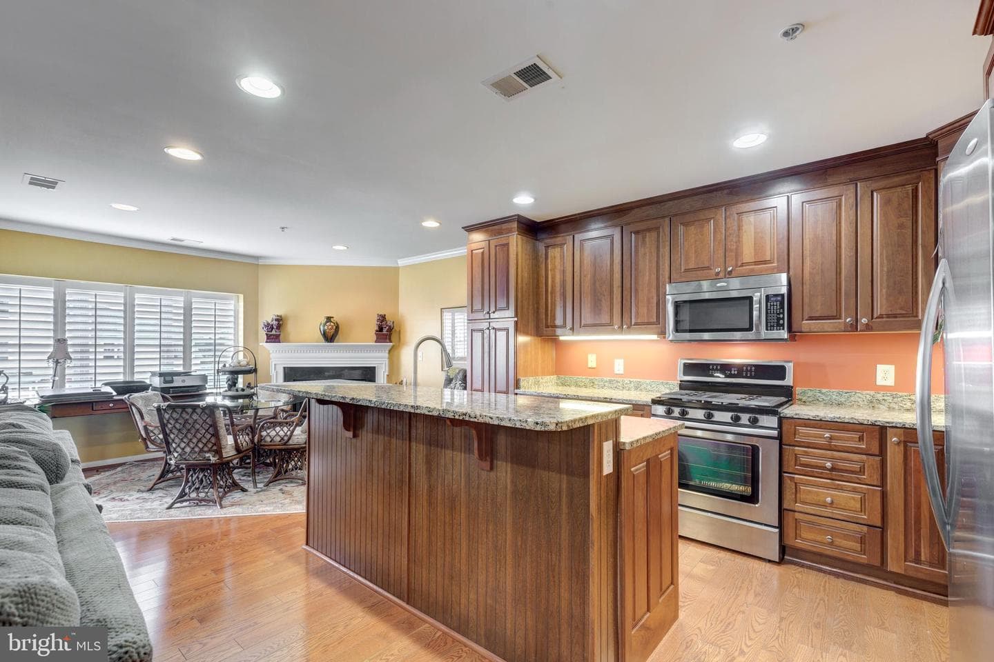 12236 Roundwood Road #606 photo 7
