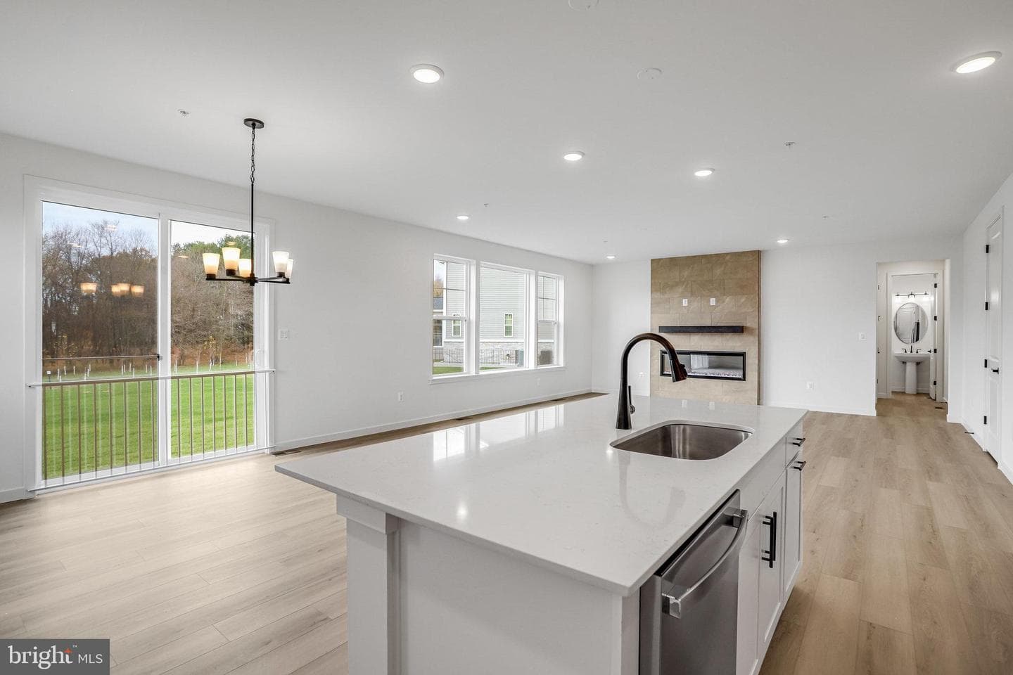 906 Honeyflower Drive photo 33
