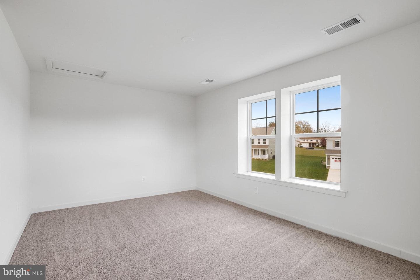 906 Honeyflower Drive photo 48