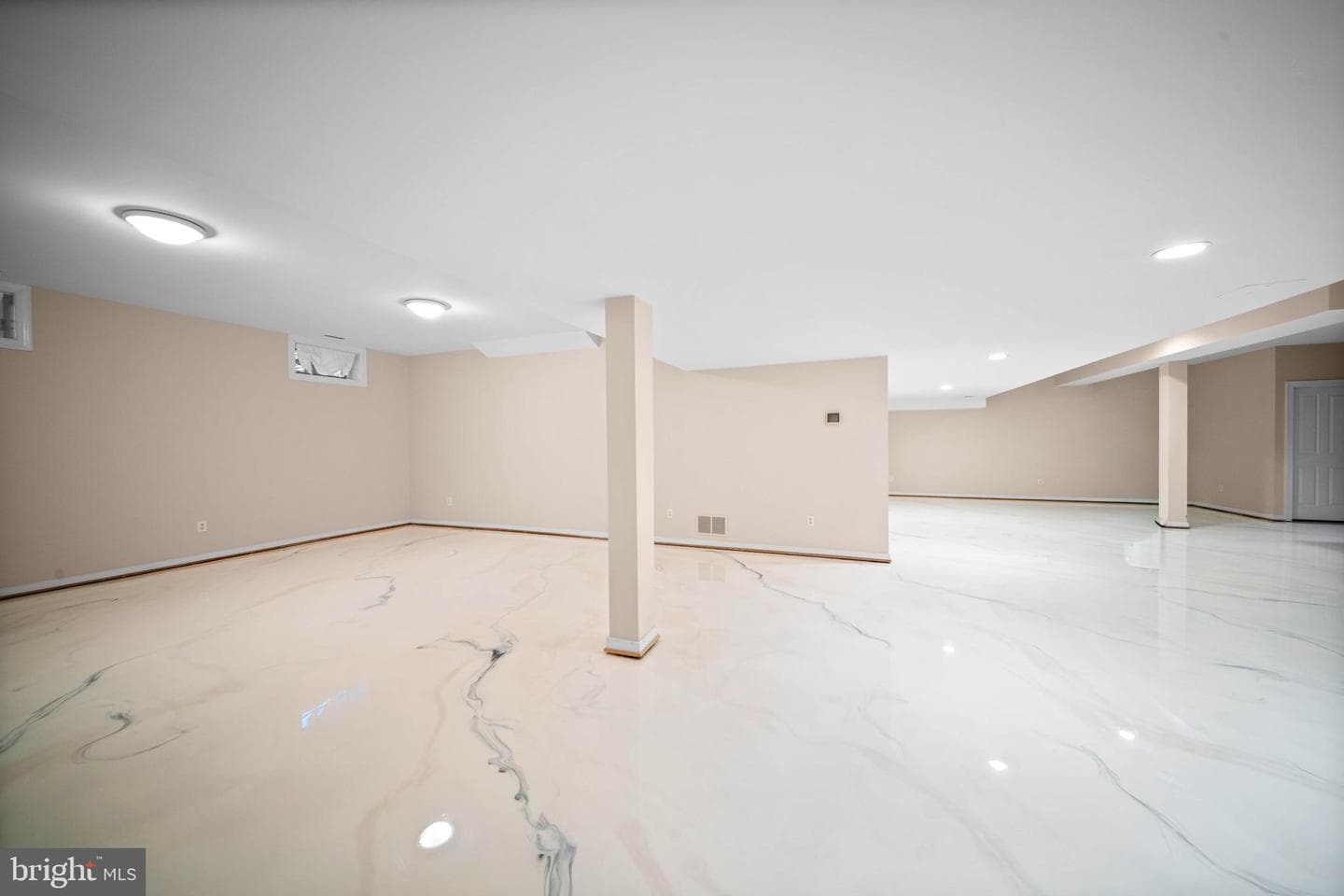 8 Glenberry Court photo 41