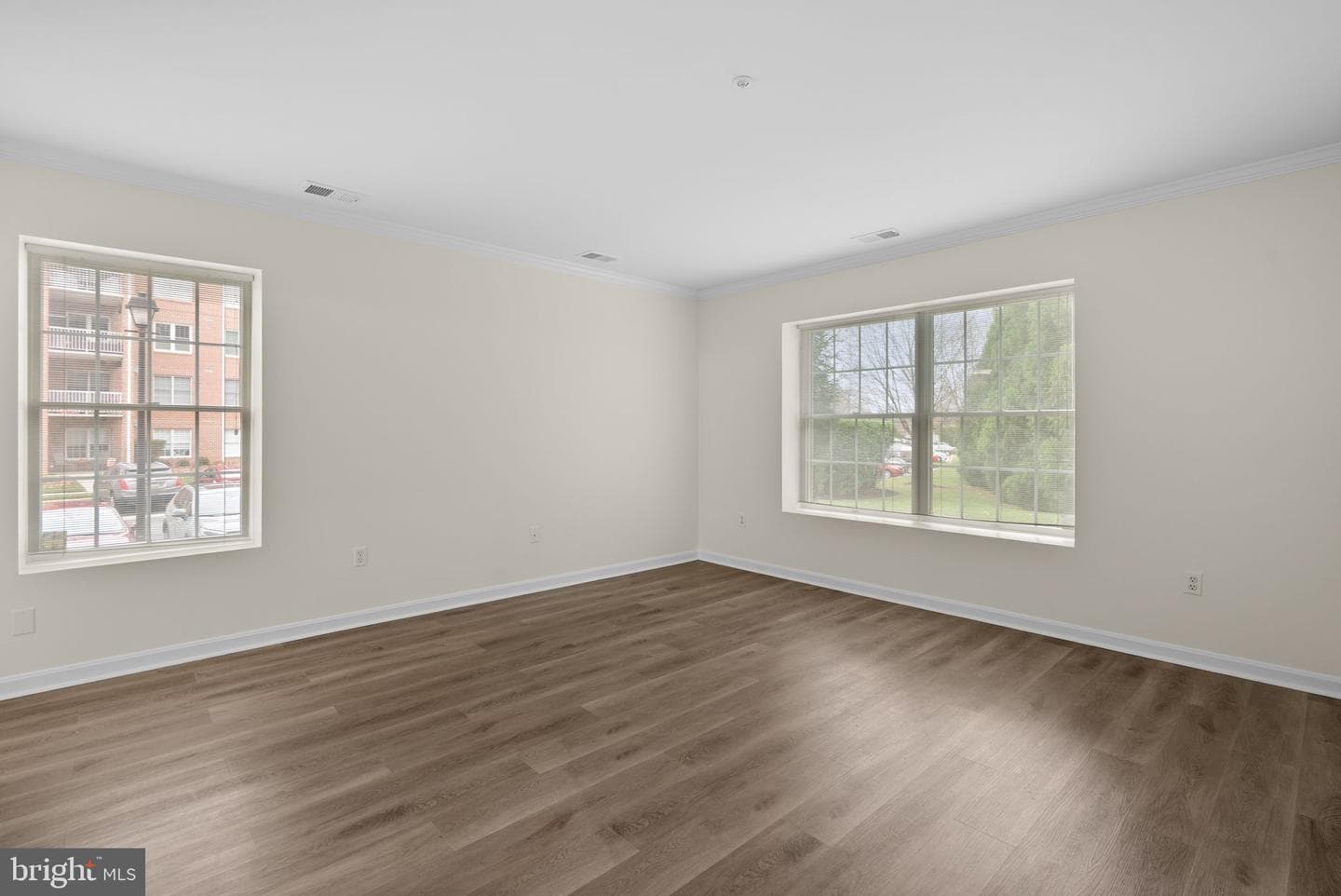 641 Straffan Drive #102 photo 21