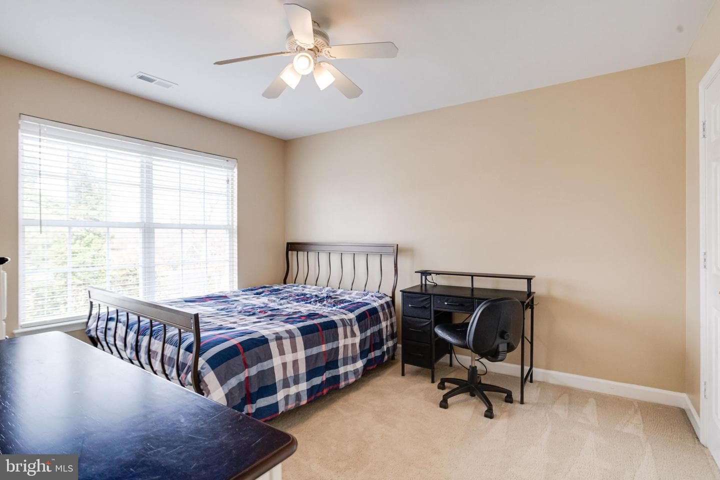 5032 Springhouse Circle photo 54