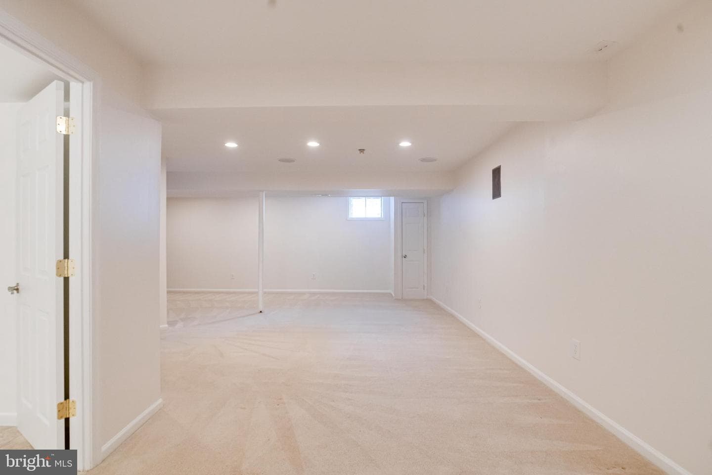 5032 Springhouse Circle photo 68