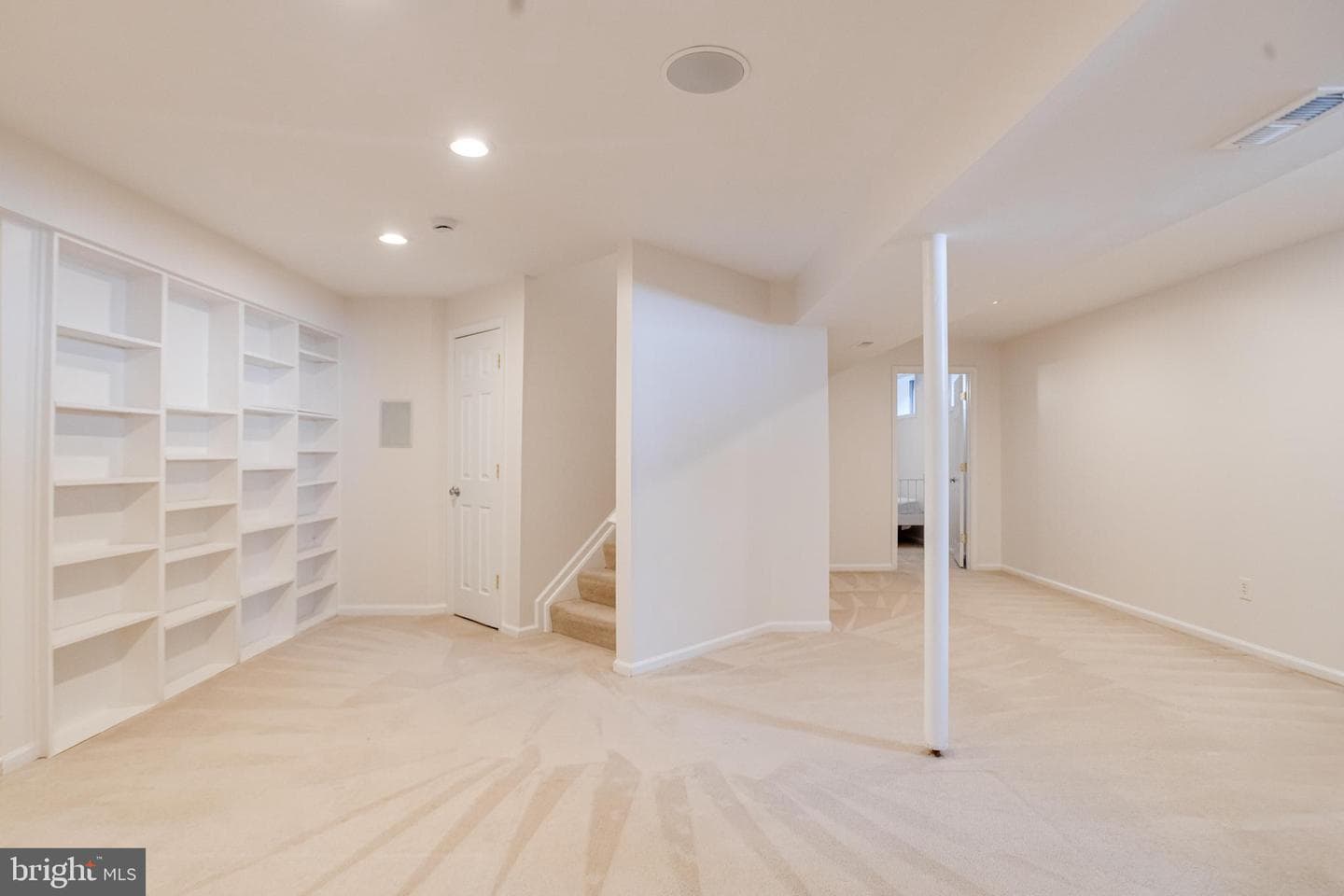 5032 Springhouse Circle photo 72