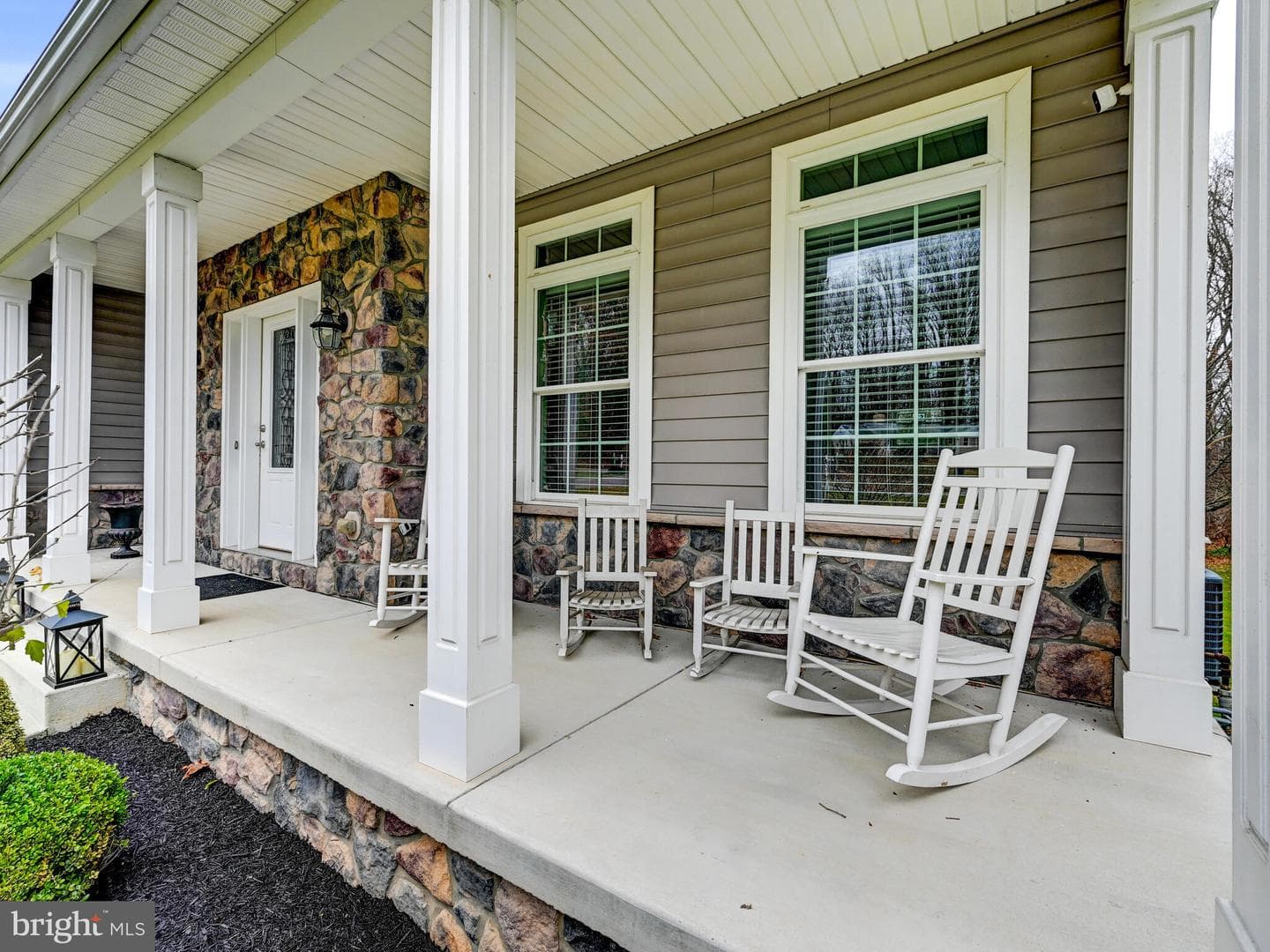 11707 Manor Road photo 6