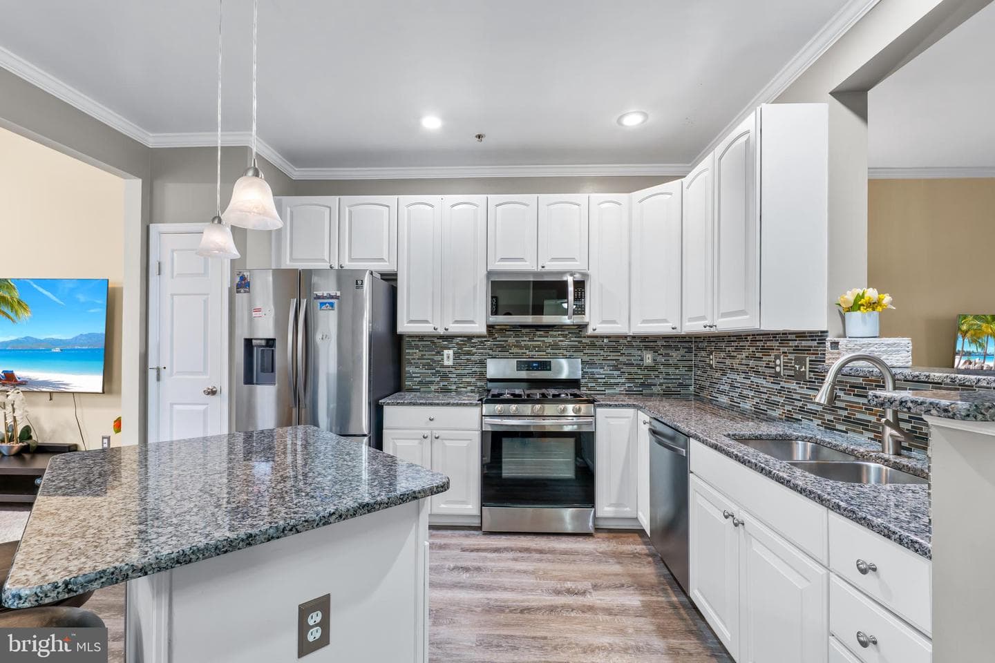 1067 Campbell Meadow Road photo 5