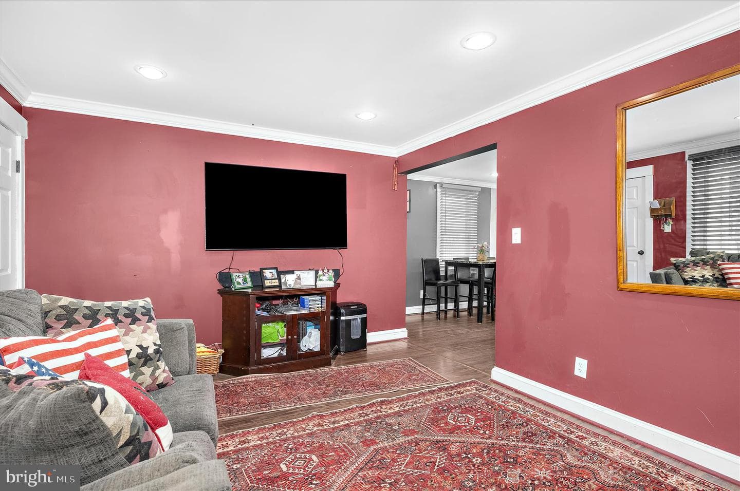 1328 Stevens Avenue photo 5