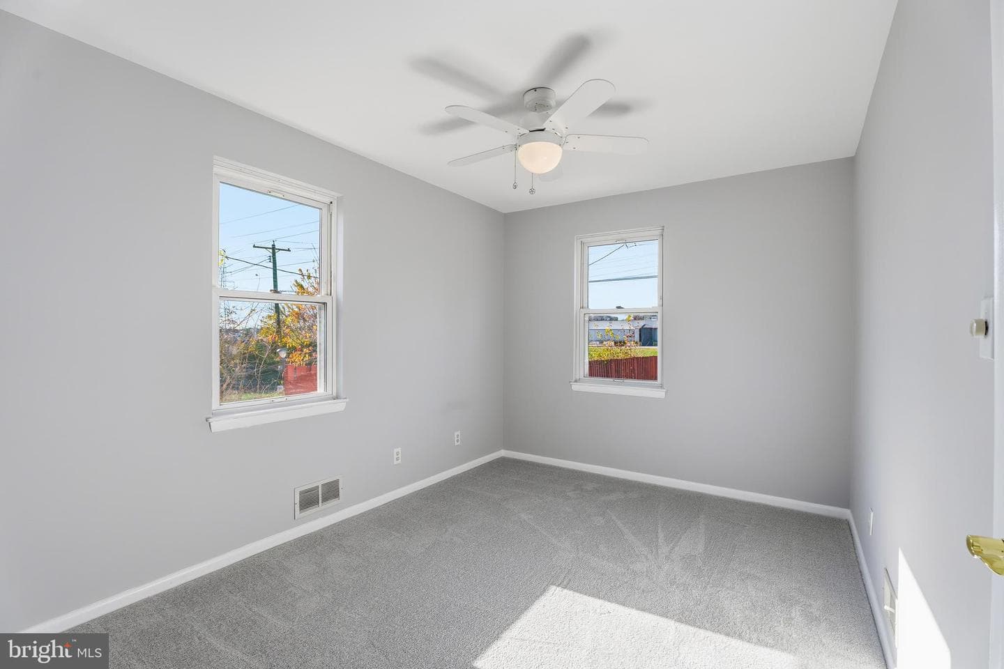 2606 Plainfield Road photo 16